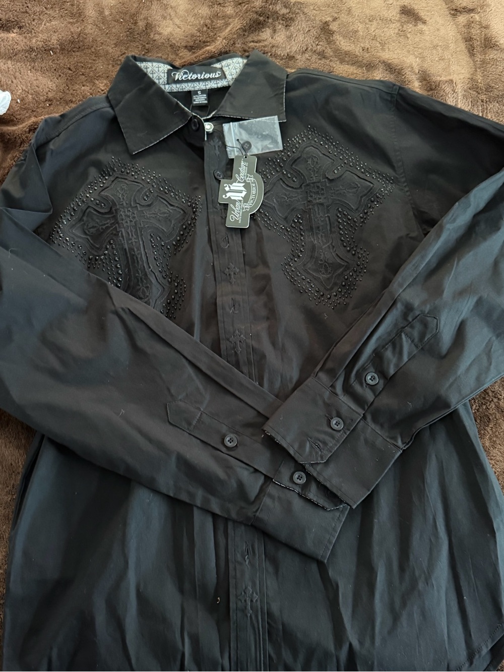 Victorious button up
